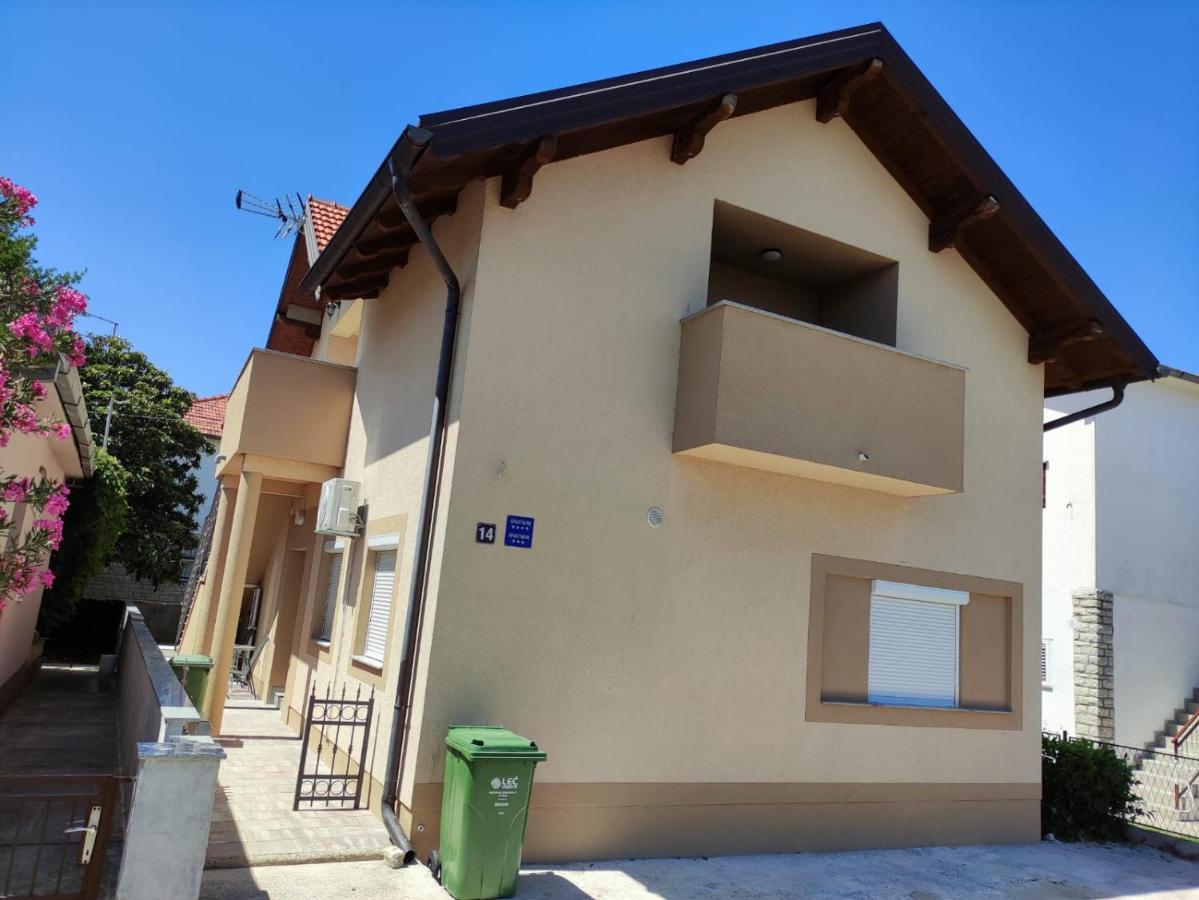 Apartmani Vuckovic 沃迪切 外观 照片